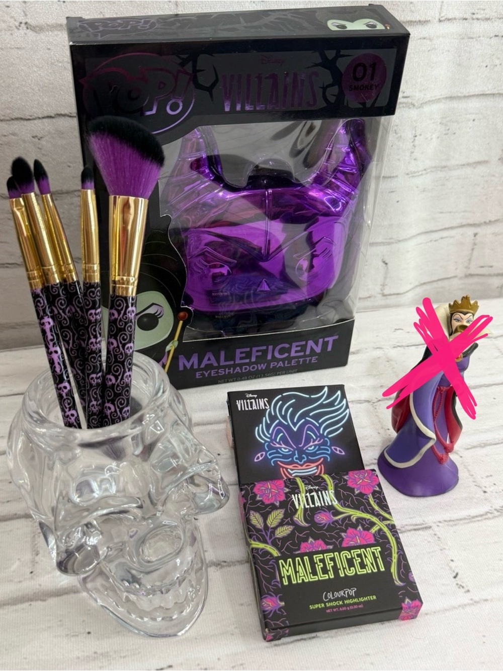 Disney Villain Makeup Bundle Maleficent, Ursula, Evil Queen, RARE, collectible